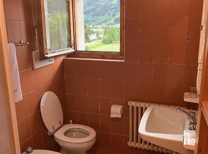 Meuble Sci Sport Otel 3*