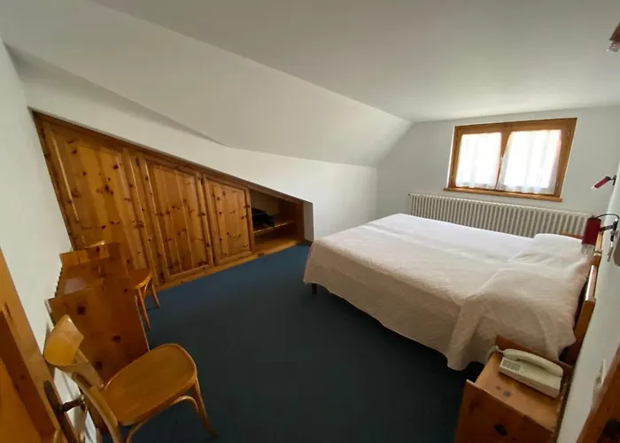 Meuble Sci Sport Otel