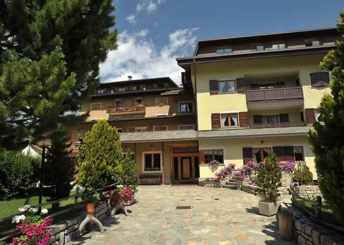 Meuble Sci Sport 3* 博尔米奥